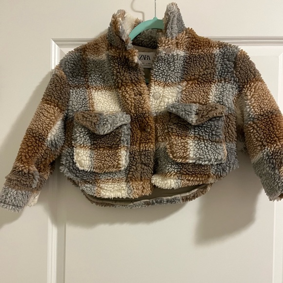 Zara Other - Zara kids Plaid shearling Cropped Jacket Size 6/7